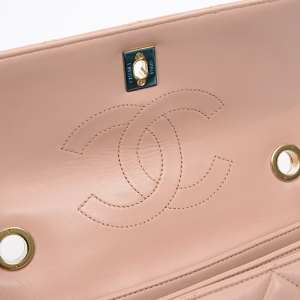 シャネル CHANEL スモール ダイヤモンド ショルダーバッグ AS2201 B04433 N9310