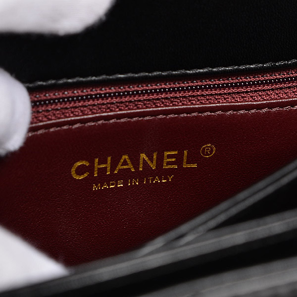 シャネル CHANEL スモール ダイヤモンド ショルダーバッグ AS2201 B04571 94305